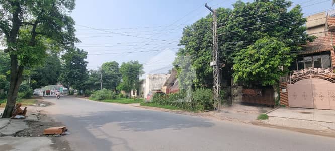 21 Marla Main Road Semi-Commercial Property for Sale Satluj block Iqbal Town Lahore 21 Marla Main Road Semi-Commercial Property for Sale Satluj block Iqbal Town Lahore