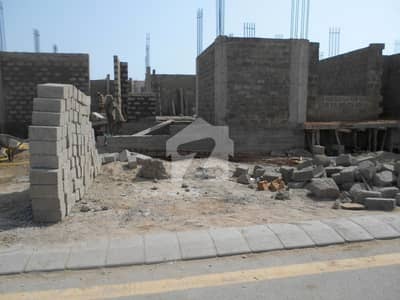 100 Yards Residential Plot For Sale.