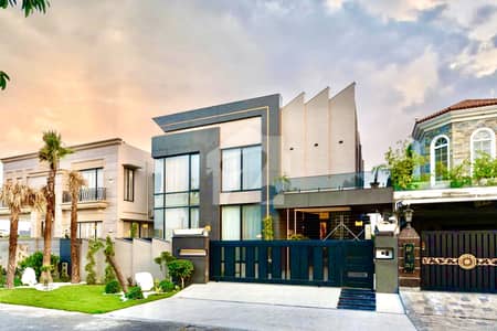 1 Kanal Top Quality Build Luxurious Beautiful Modern Design Villa With Basement For Sale In DHA Lahore Phase 7 Prime Location
