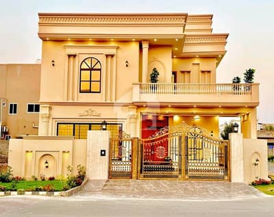 A Corner House Of 11 Marla In Rs. 55000000