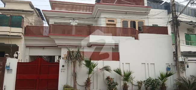 حیات آباد فیز 2 حیات آباد,پشاور میں 4 کمروں کا 10 مرلہ بالائی پورشن 55.0 ہزار میں کرایہ پر دستیاب ہے۔