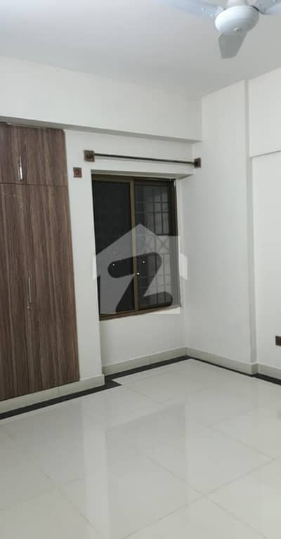 03 BEDROOM LUXURY UNFURNISHED APARTMENT AVAILABLE FOR RENT AT GULBERG GREEN ISLAMABAD