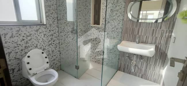 10 Marla House For Rent
