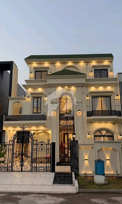 سٹی ہاؤسنگ سوسائٹی گوجرانوالہ میں 5 کمروں کا 10 مرلہ مکان 4.8 کروڑ میں برائے فروخت۔ سٹی ہاؤسنگ سوسائٹی گوجرانوالہ میں 5 کمروں کا 10 مرلہ مکان 4.8 کروڑ میں برائے فروخت۔