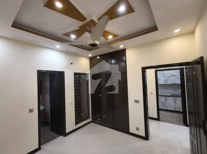 پیراگون سٹی لاہور میں 3 کمروں کا 5 مرلہ مکان 2.35 کروڑ میں برائے فروخت۔