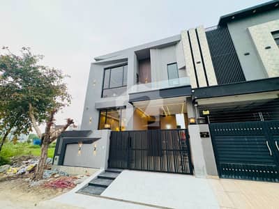 5 MARLA ULTRA MODERN HOUSE FOR SELL IN DHA 9 TOWN 5 MARLA ULTRA MODERN HOUSE FOR SELL IN DHA 9 TOWN