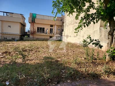 Lake Facing Plot For Sale