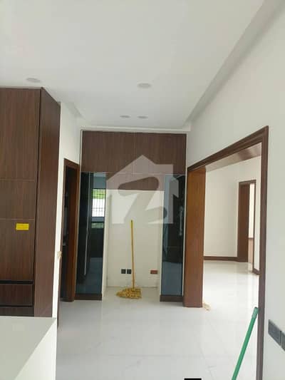 kanal Designer Upper Portion For Rent