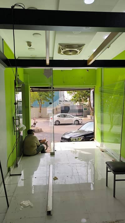 SHOP FOR RENT MAIN RAHAT SHOP FOR RENT MAIN RAHAT