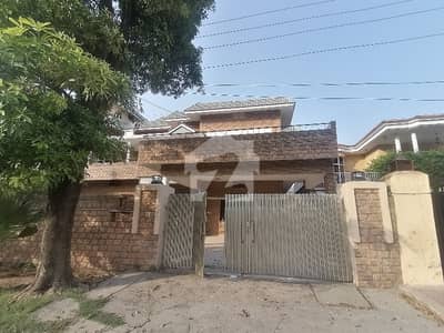 A Prime Location 1 Kanal House Located In Gulshan Abad Sector 2 Is Available For sale