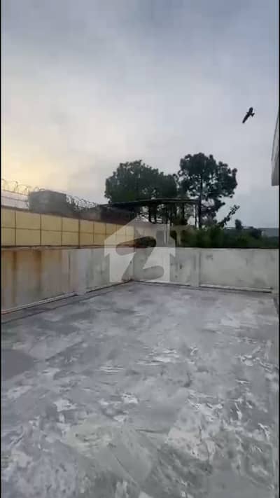 جی ۔ 9 اسلام آباد میں 6 کمروں کا 6 مرلہ مکان 2.6 لاکھ میں کرایہ پر دستیاب ہے۔