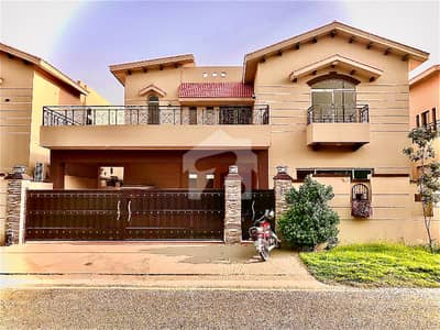 17 MARLA BRIGADER HOUSE AVAILABLE FOR RENT WITH EXTRA LAND 17 MARLA BRIGADER HOUSE AVAILABLE FOR RENT WITH EXTRA LAND