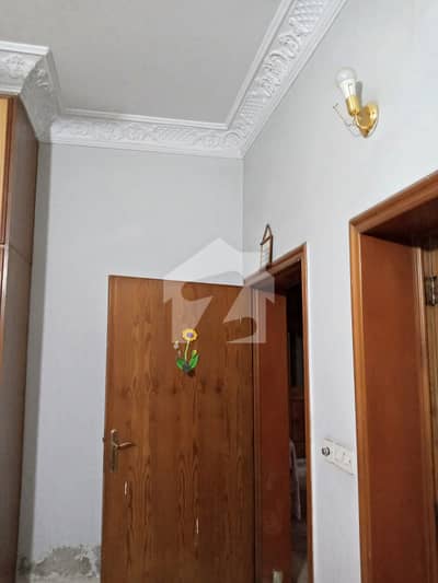 11.35 MARLA CORNER DOUBLE STOREY HOUSE AVAILABLE FOR SALE