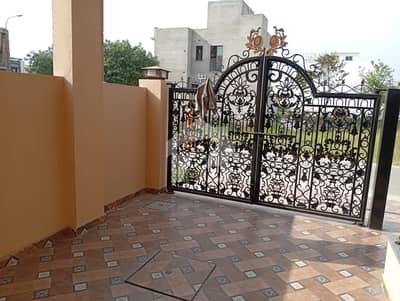 5 Marla Brand New Stylish Bungalow
