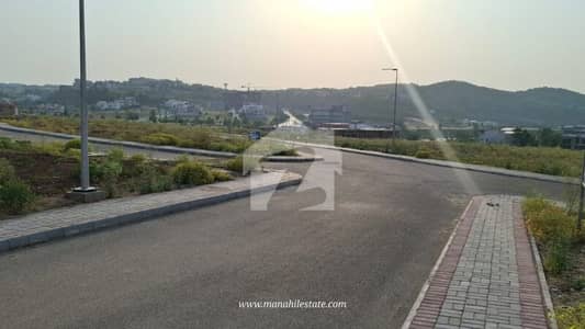 One Kanal Plot Available For Sale