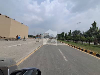 8 Marla Commercial Facing Raiwnd For Sale Hot Location Near Maria B. For Sale