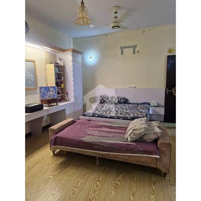 WELL MAINTAINED 3 BEDROOM PORTION