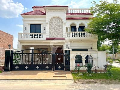 9 marla beautiful corner house for sale in buch vilas multan