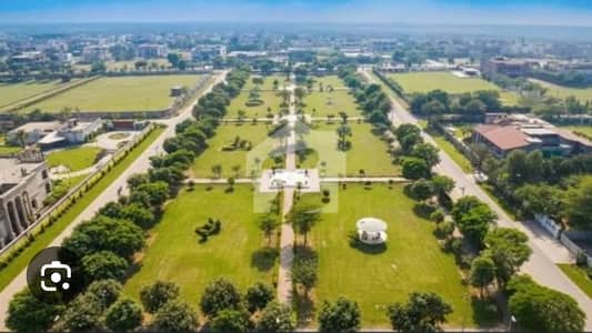 4 kanal Plot Available in Executive block paragon City lahore