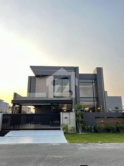 1 Kanal Ultra Modern House For sale im Dha Phase 7 Outstanding Location