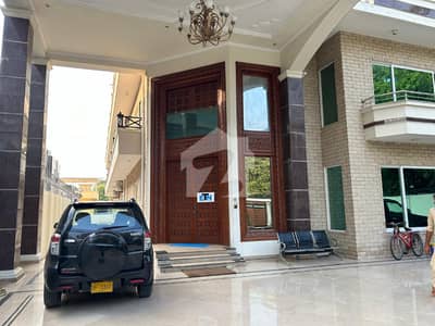LUXURY HOUSE FOR SALE F-6/4 ISLAMABAD AGAH KHAN ROAD