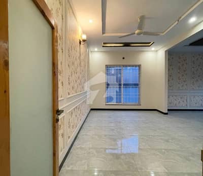 سوان گارڈن ۔ بلاک ایف سوان گارڈن,اسلام آباد میں 1 کنال Studio مکان 1.0 لاکھ میں کرایہ پر دستیاب ہے۔