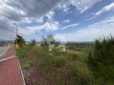 Margalla Hills Facing LOP approved 1 Kanal Plot for sale