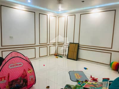 400 Sq. Yards 3 Side Corner 2nd Floor Portion With Roof West Open Ultra Luxury Modern In Block 10 Gulshan Near Chase Value
