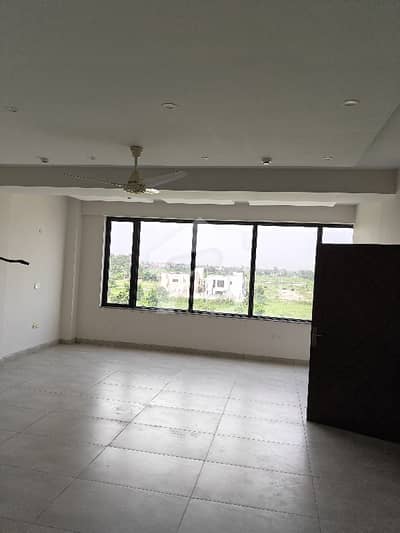 4 Marla Office For Rent