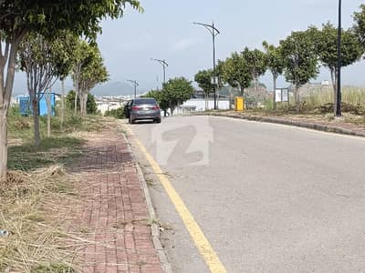 Bahria Enclave Sector M 1 Kanal Plot | Street 7 | Front Open Park Facing