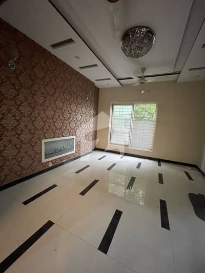 A BEAUTIFUL 8 MARLA HOUSE FOR SALE A BEAUTIFUL 8 MARLA HOUSE FOR SALE