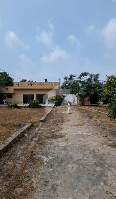 3.5-Kanal Farm House Available For Sale In IBL Housing Scheme Canal Road Lahore.
