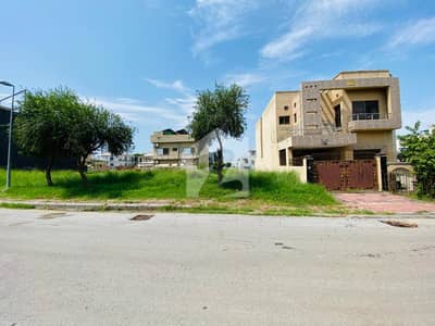10 Marla Prime Location Plot for Sale in Bahria Town Phase 8, Rawalpindi