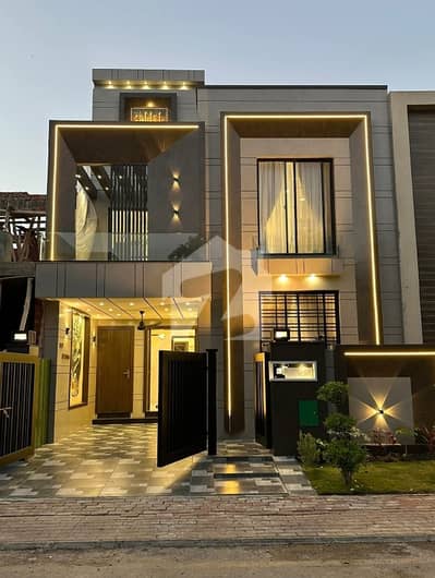 5 Marala Luxurious House Available For Sale 5 Marala Luxurious House Available For Sale