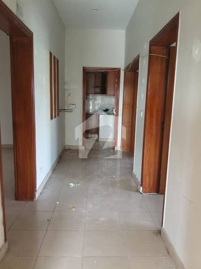 14 Marla Upper Portion Available For Rent G-13 Islamabad