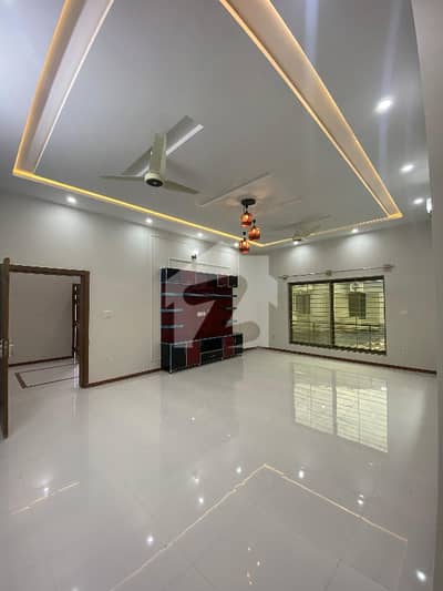 1 kanal Neat And Clean Upper Portion For Rent in DHA 2 1 kanal Neat And Clean Upper Portion For Rent in DHA 2