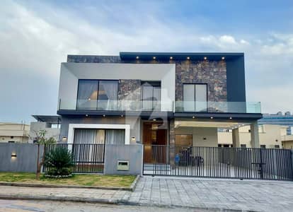Brand New Architecture Bungalow A+ Construction