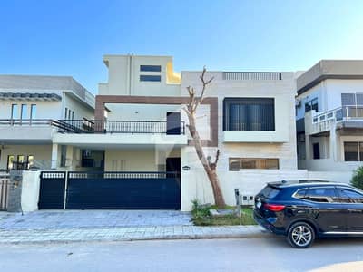 A 20 Marla House Is Up For Grabs In DHA Defence