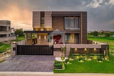 LUXURY BRAND NEW KANAL SINGLE UNIT 6 BED HOUSE WITH A+ QUALITY.