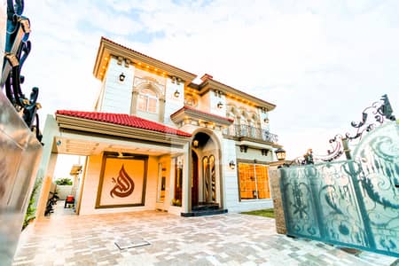Kanal Spanish House For Sale At Super Hot Location Near Park & Commercial Kanal Spanish House For Sale At Super Hot Location Near Park & Commercial