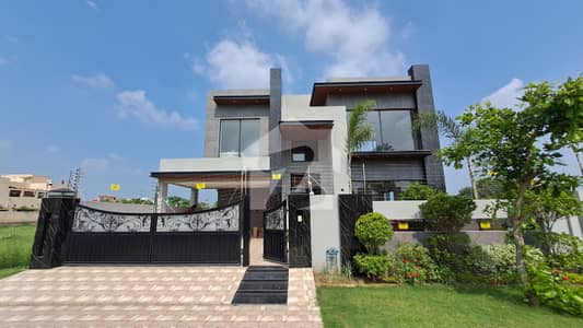 1 Kanal Out Standing Top Quality House Designed For Sale In Dha Phase 6