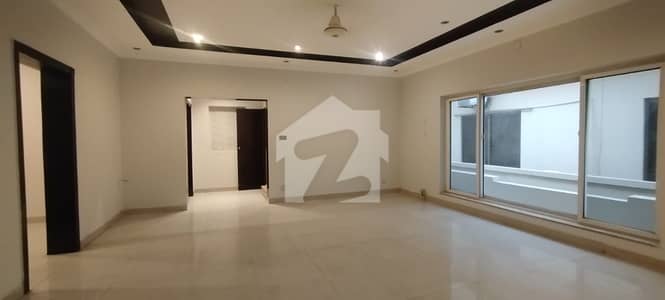 BEAUTIFUL LOCATION UPPER PORTION FOR RENT