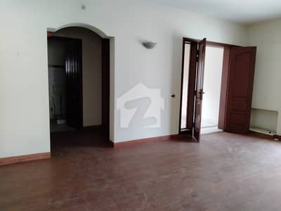 2kanal house for rent in dha phase2 5bed room marble floor 2sarvent room hote location 2kanal house for rent in dha phase2 5bed room marble floor 2sarvent room hote location