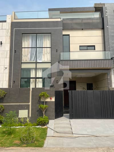 Luxury 5 Marla Brand New House For Sale In Lake City M7A Lahore Near Grand Mosque & Mall