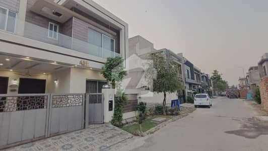 5 Marla House For Sale In Lake City M7B | Ideal Family Home | Great Deal 5 Marla House For Sale In Lake City M7B | Ideal Family Home | Great Deal