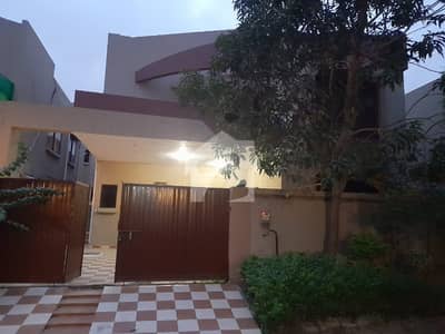 Corner Golf 350 Yard House 5 Bedroom Servant Quarter