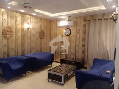 ڈی ایچ اے فیز 1 ڈی ایچ اے ڈیفینس,لاہور میں 5 کمروں کا 14 مرلہ مکان 4.75 کروڑ میں برائے فروخت۔