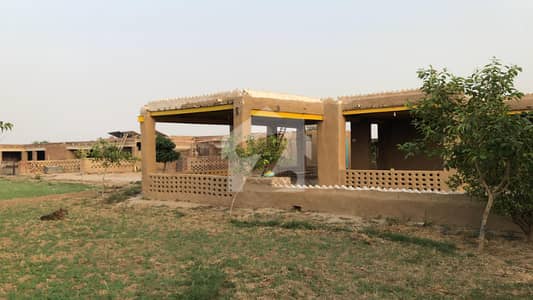 بیدیاں روڈ لاہور میں 32 کنال زرعی زمین 7.0 کروڑ میں برائے فروخت۔