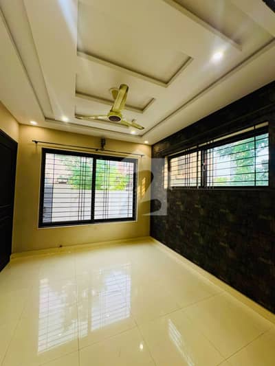 5 Marla Brand New House for Rent in Lake City - Sector M7 Raiwind Road Lahore