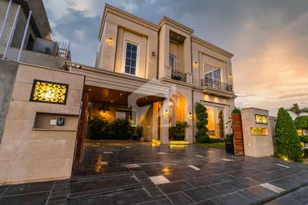 Luxurious 1 Kanal Lavish Brand New Bungalow On Top Location For Rent Phase 8 Hot Location DHA Lahore